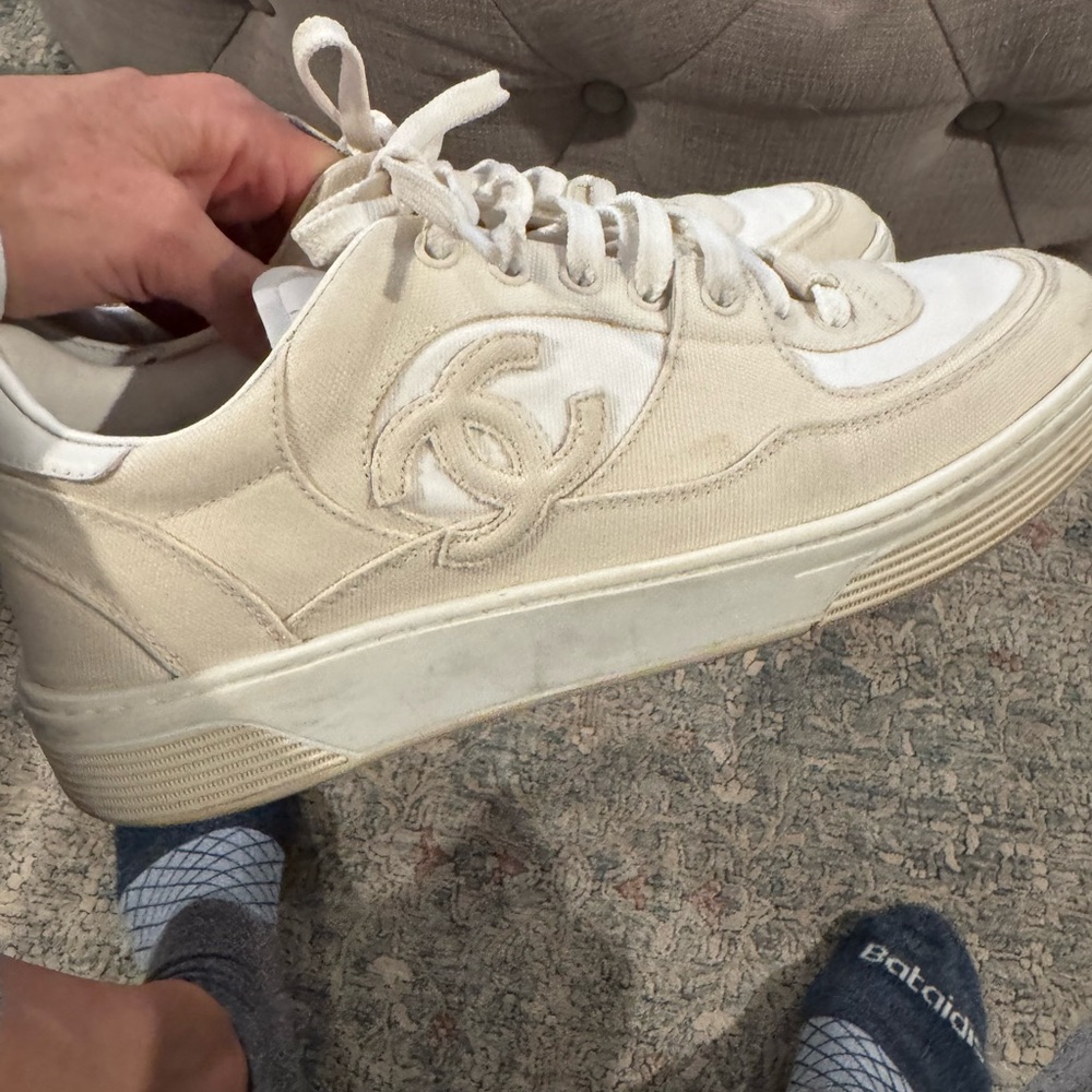 Chanel Cream Sneakers - Picture 6 of 7